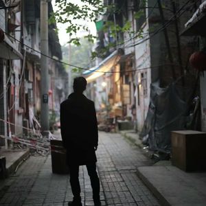 叙利亚女人逼逼视频
